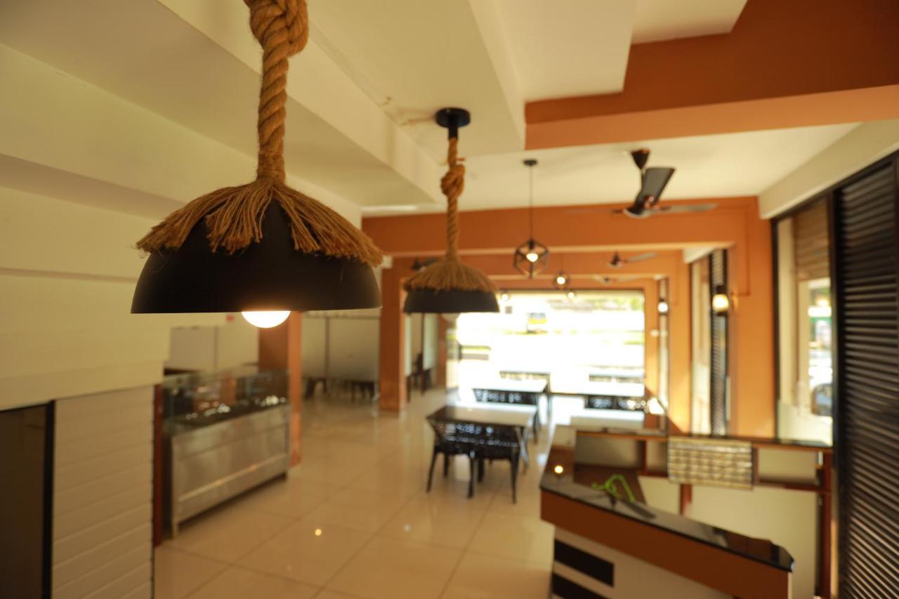 Paddyfield Inn Манантавади Екстериор снимка
