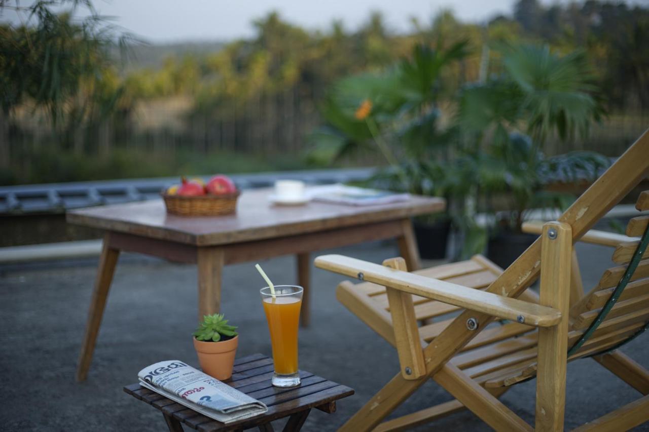 Paddyfield Inn Манантавади Екстериор снимка